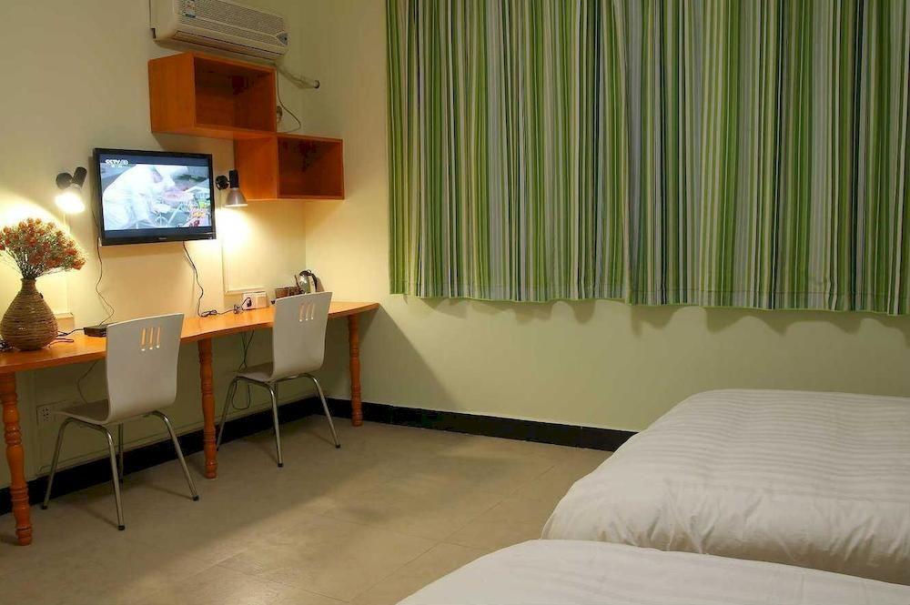 Tiffany Hostel Yangshuo Exterior foto